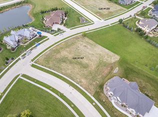 7215 N Trinity Ct #177, Appleton, WI 54913