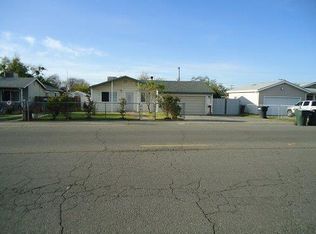 1018 G St, Rio Linda, CA 95673
