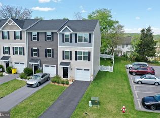 12 Chincoteague Ln, Martinsburg, WV