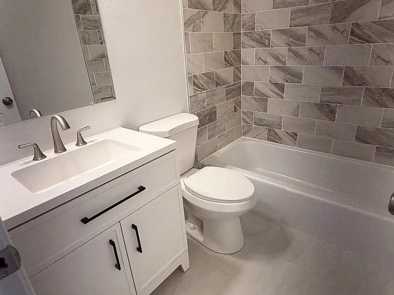 43 Lighthouse Dr — Photo 10