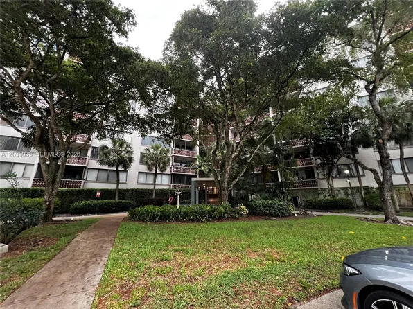 4222 Inverrary Blvd, Fort Lauderdale, FL