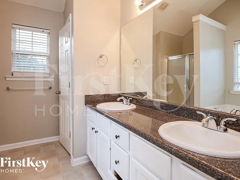 148 Red Hawk Dr — Photo 9