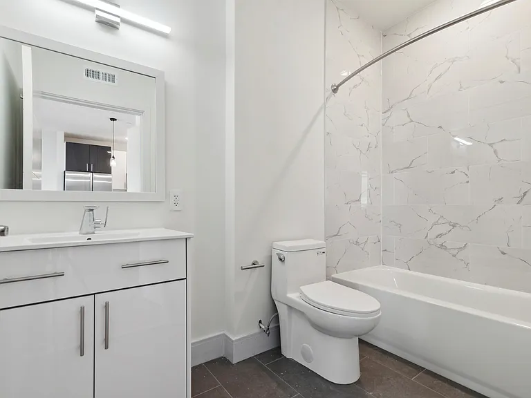 1221 E Fletcher St #208A — Photo 2