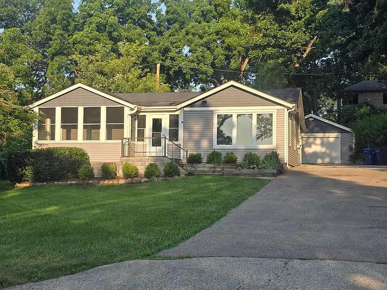 36288 S Nathan Hale Dr — Photo 1