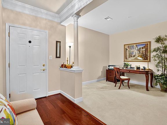 3rd image of 7065 Heritage Hunt Dr APT 203