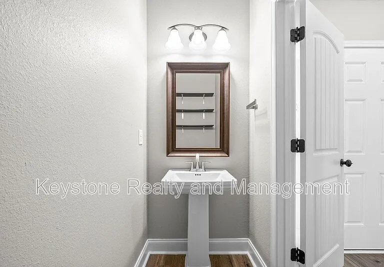 1236 Winterset Dr — Photo 6