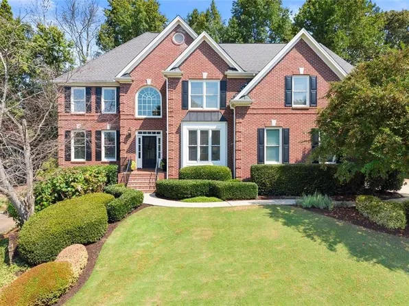 825 Highland Bend Cv, Alpharetta, GA 30022
