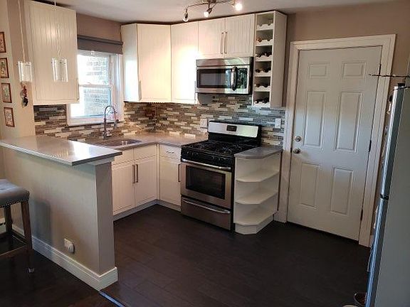 Kitchen - 1