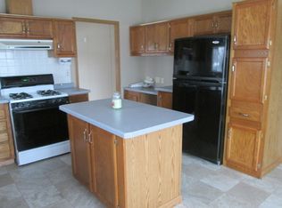 800 S A St, Monmouth, IL 61462