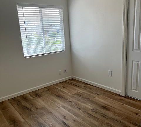Bdrm 1 9.6 x 8.11