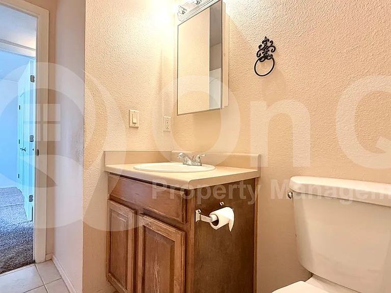 303 N Miller Rd #1005 — Photo 14