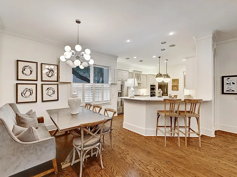 2100 Rue De Street Germaine — Photo 10