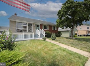 121 Harding Ave, Mount Ephraim, NJ 08059