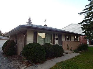 5767 N 91st St, Milwaukee, WI 53225