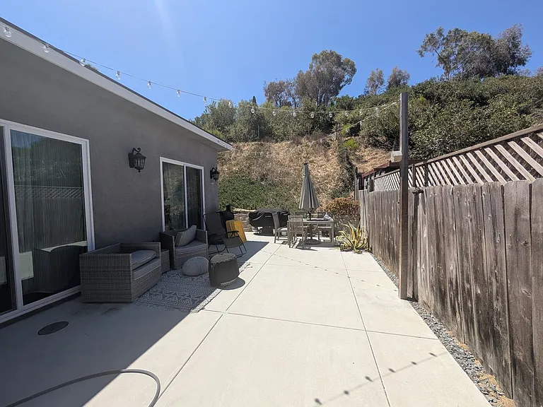3945 Cameo Dr #2 — Photo 3