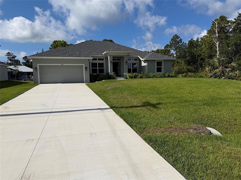 1st image of 17433 Edgewater Dr