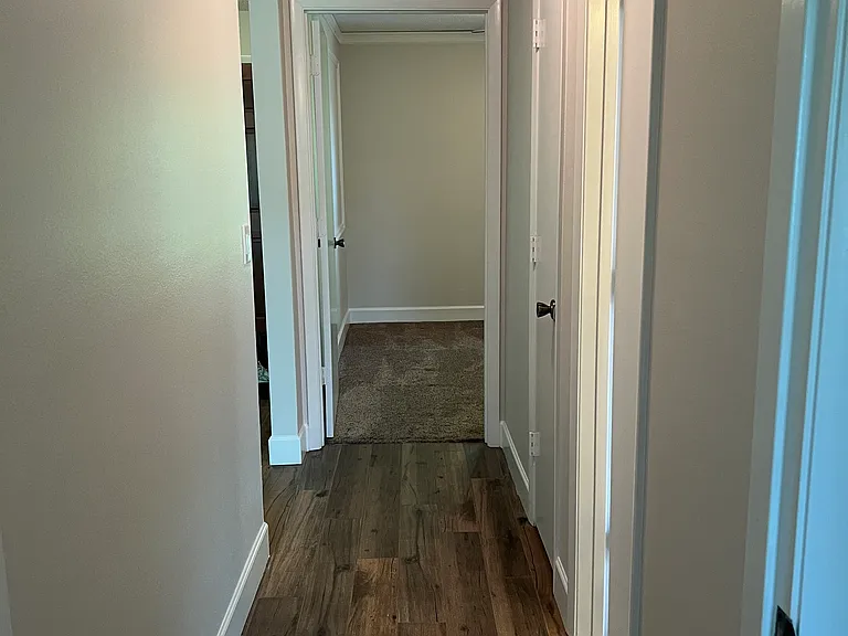 1072 Beckstrom Dr — Photo 14