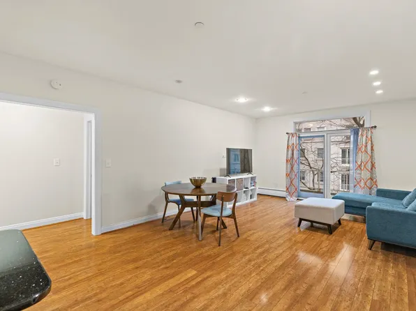 207 Shearwater Ct West image 1 of 35