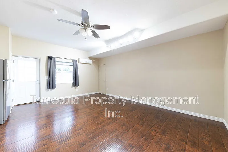 1 bed, 1.0 bath, 620 sqft, $1,600 — Photo 4