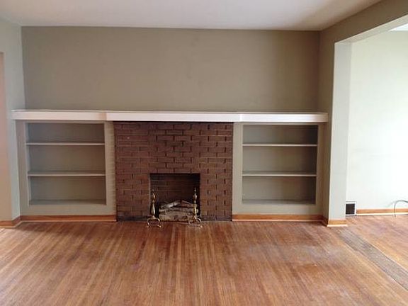 3rd image of 56 Shoreham Parkway # First Floor