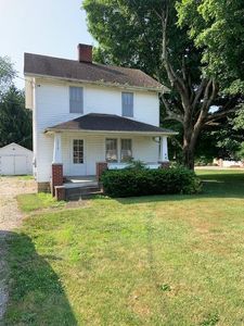 1215 Cincinnati Zanesville Rd SW, Lancaster, OH, 43130