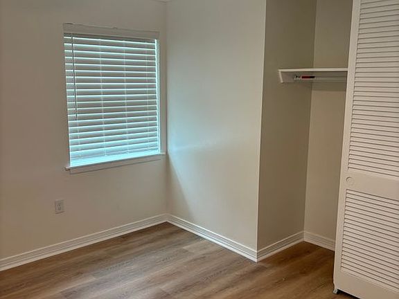 3rd image of 2160 Esplanade Pl