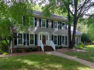 1039 Worcaster Pl, Charlotte, NC 28211