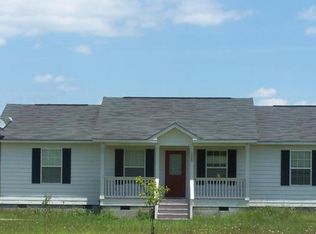 1909 Honeylocust Ln, Hartsville, SC 29550