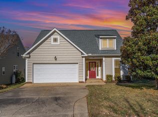 109 Hutson Ln, Clayton, NC 27527