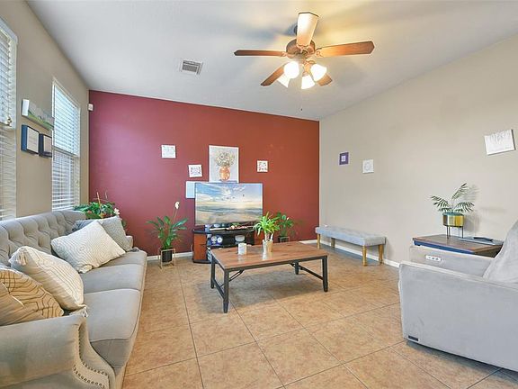 2nd image of 4522 Park Trail Lane