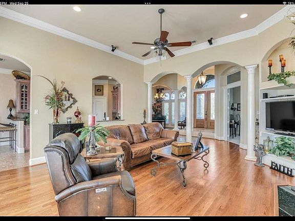3rd image of 8200 Edgemont Ct