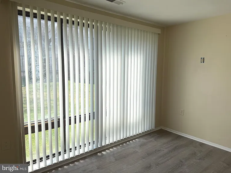 18131 Chalet Dr #24-103 — Photo 39