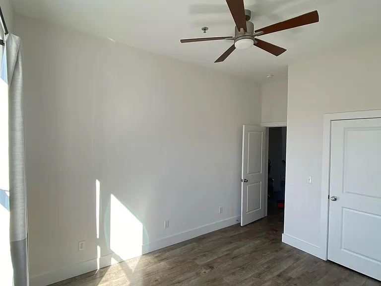 1487 Fagan St — Photo 16