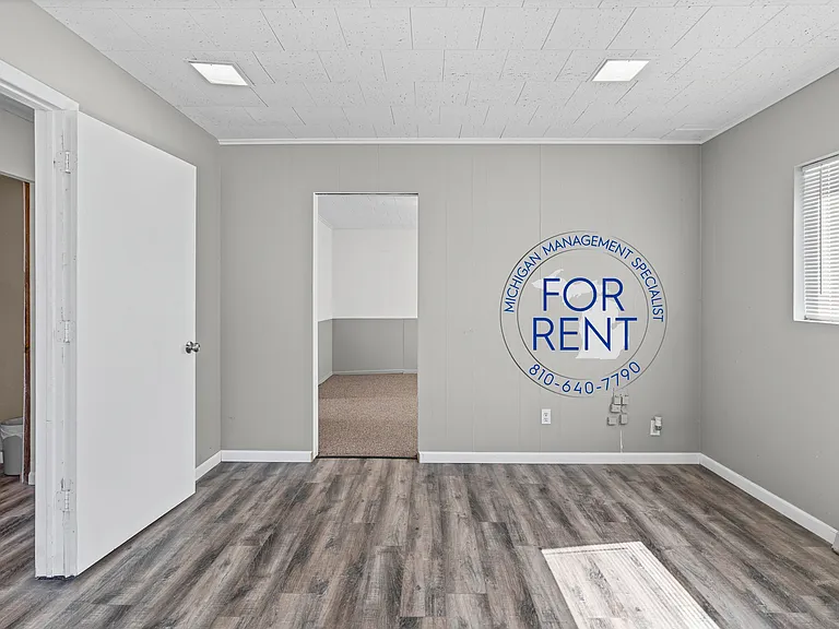 310 E Court St #1 — Photo 15