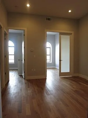 Rented by Loom Group | media 42