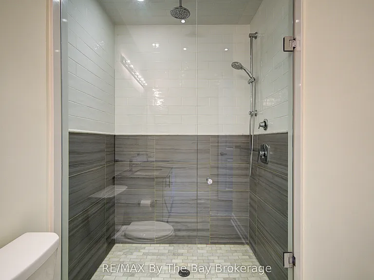 169 Allegra Dr — Photo 15
