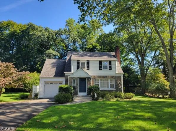 128 Fuhrman Ave, Ramsey Boro, NJ 07446