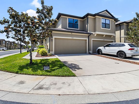 3rd image of 5129 Bay Isle Cir