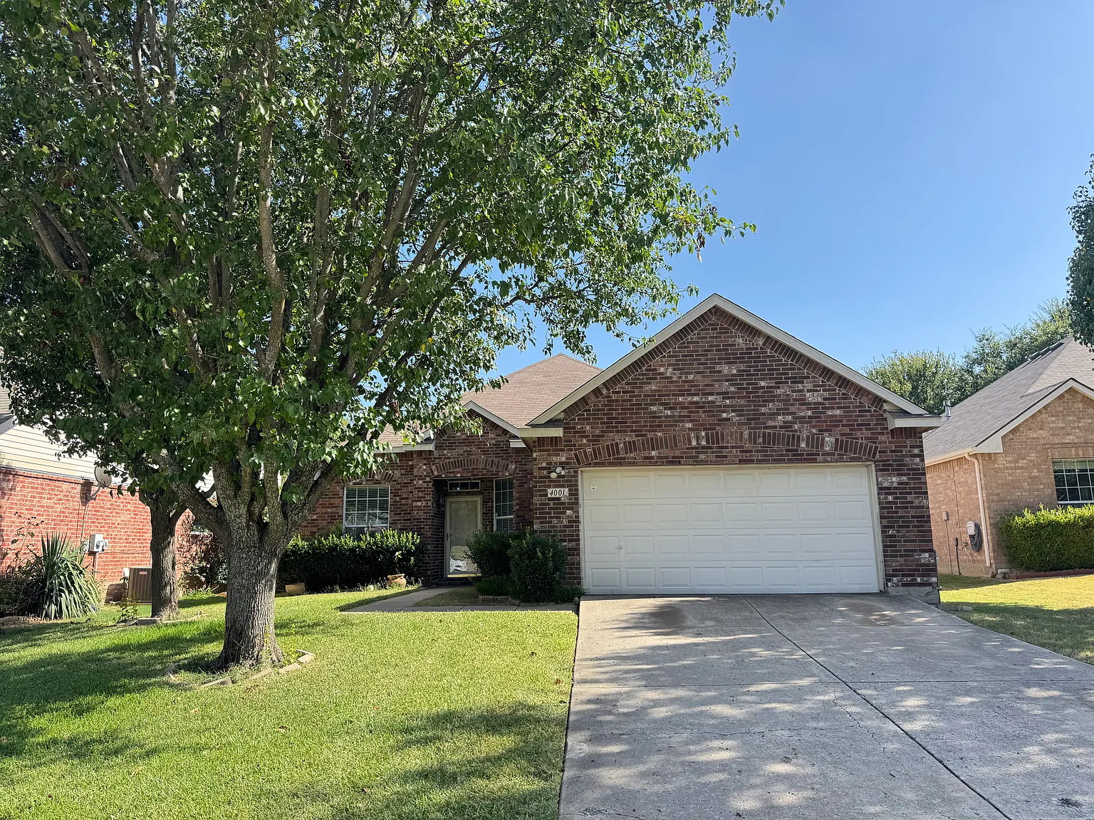 4 bed, 2030 sqft, $2,395 — Photo 1