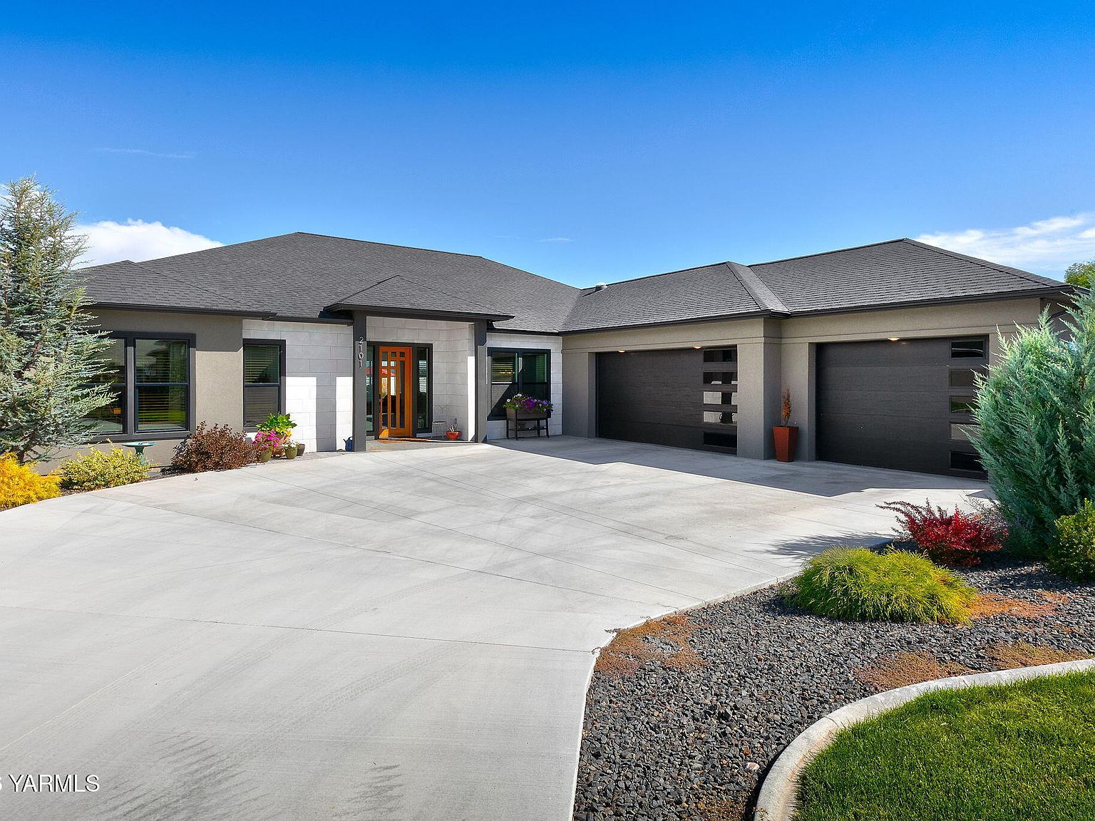 2101 S 73rd Ave, Yakima, WA 98903 | MLS #26-2670 | Zillow