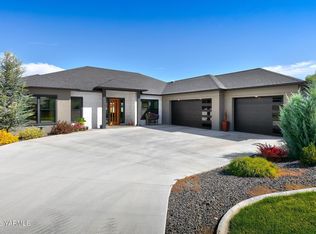 2101 S 73rd Ave, Yakima, WA 98903