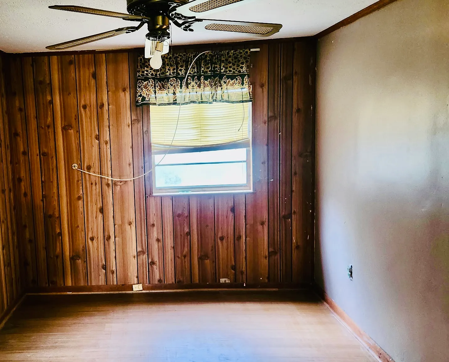 4 bed, 1800 sqft, $1,800 — Photo 4
