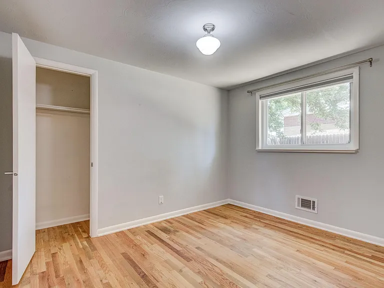 5303 Jellison St — Photo 14