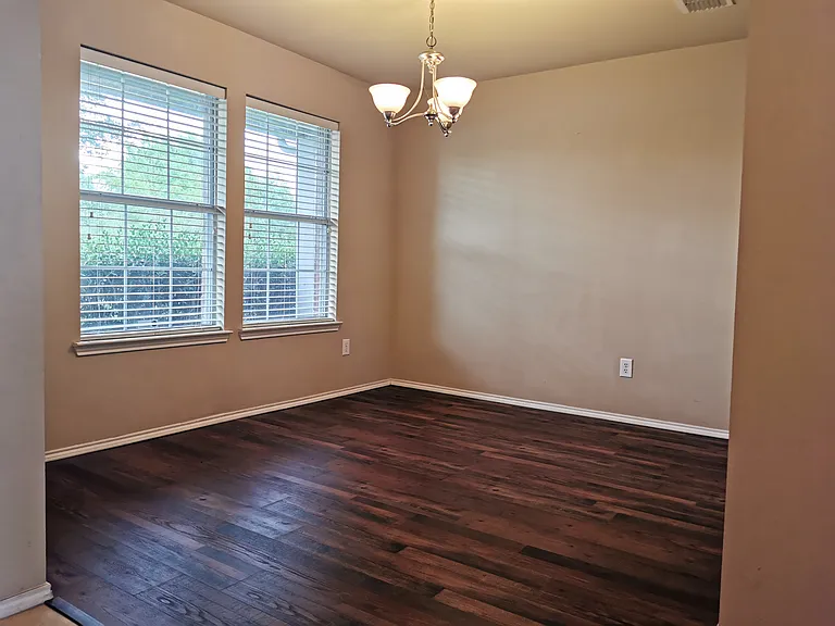 4344 Silverwood Trl — Photo 8