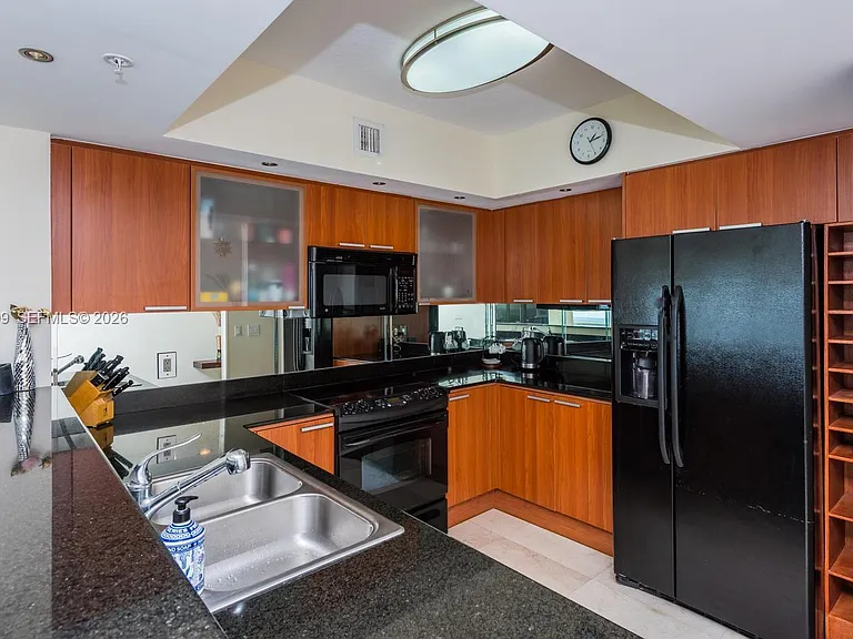 16699 Collins Ave #3508 — Photo 9