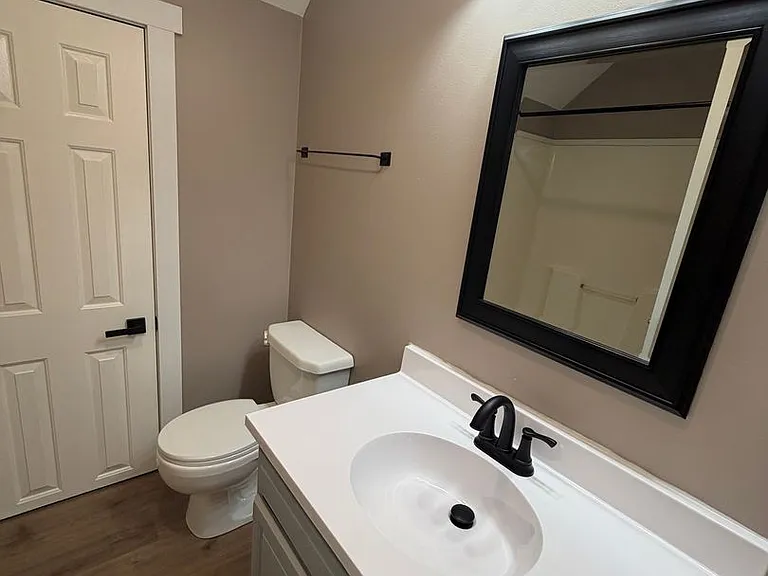 805 Antler Dr #A — Photo 10