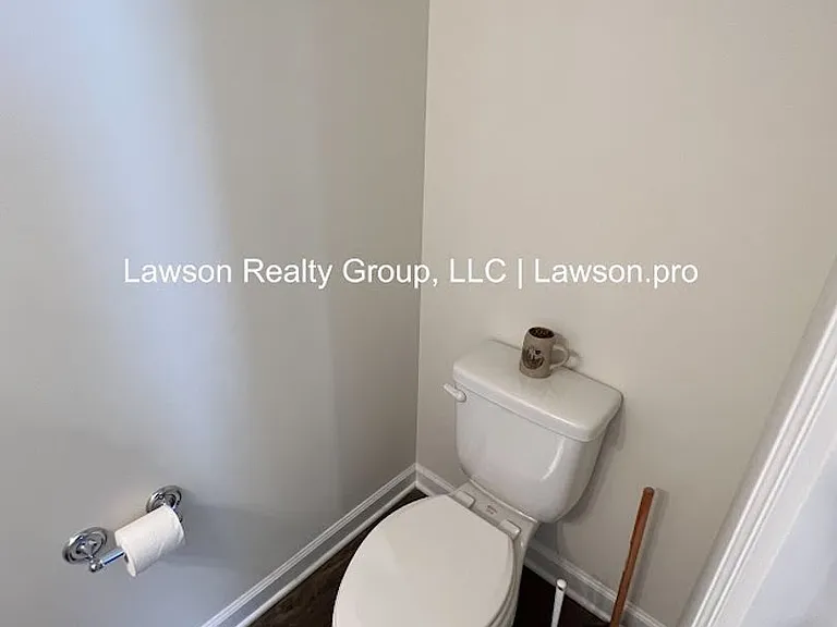 149 Shenandoah Ave — Photo 17