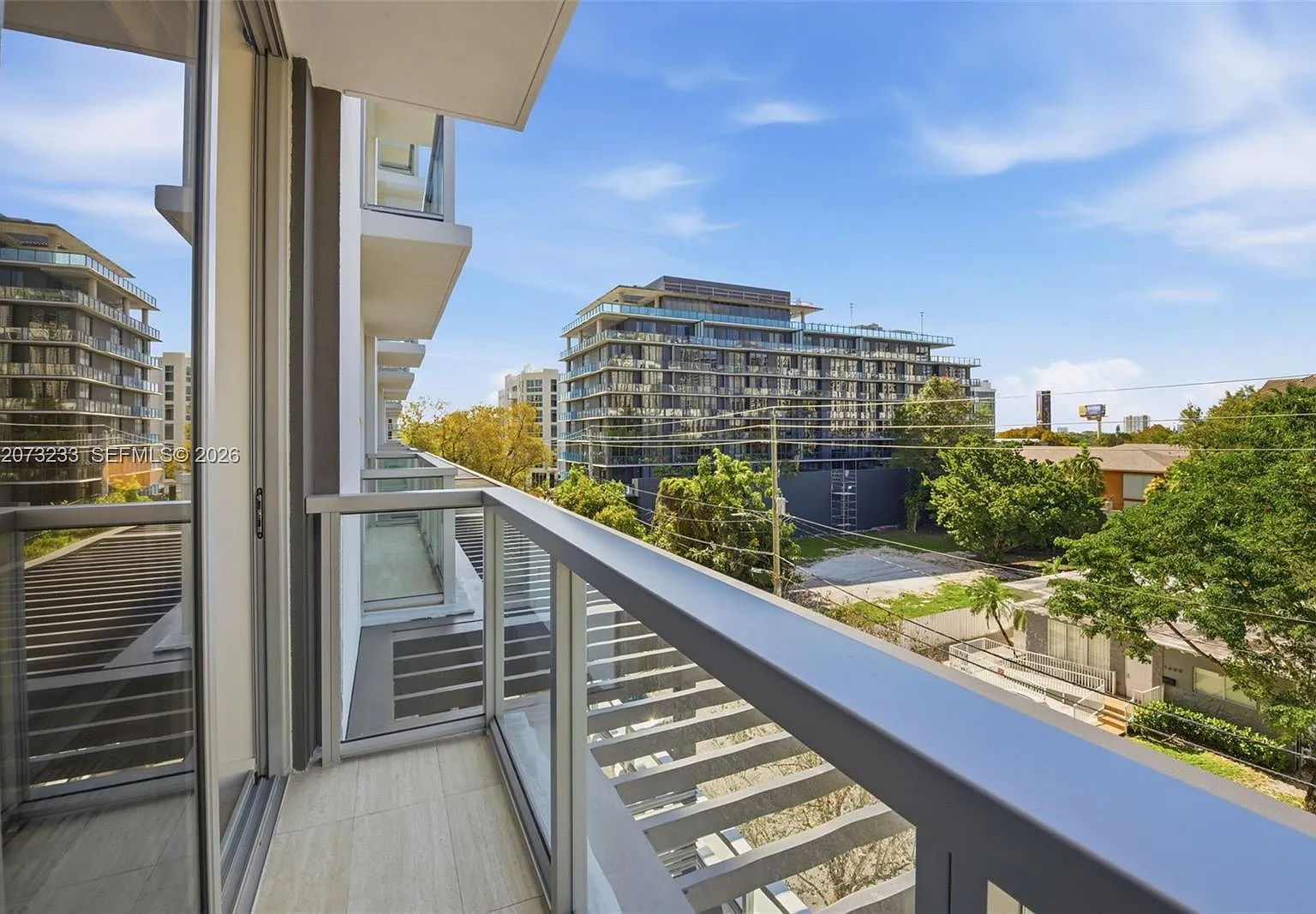 1 bed, 2.0 bath, $4,400 — Photo 4
