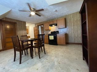 51 Vinton St, Springfield, MA 01104