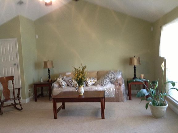 5th image of 1501 Twin Pines Cir